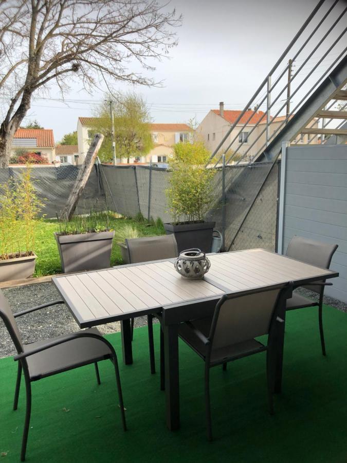 Le Defi Apartment Fouras Ngoại thất bức ảnh